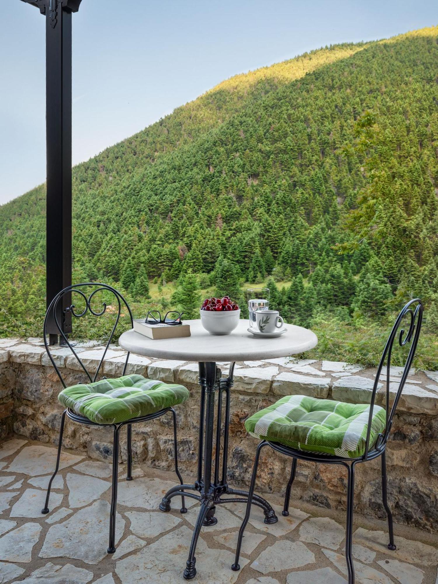 Ostra Menalon Luxury Suites Kardaras ห้อง รูปภาพ